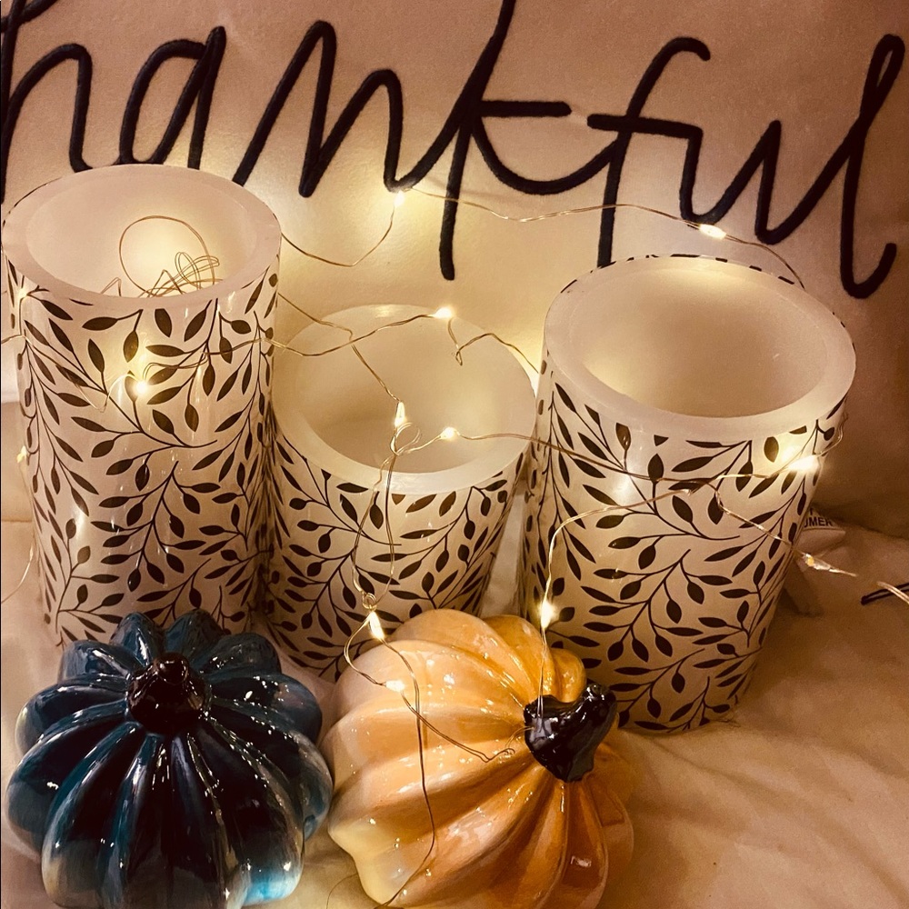 Holiday decorative candles ( w/lights )